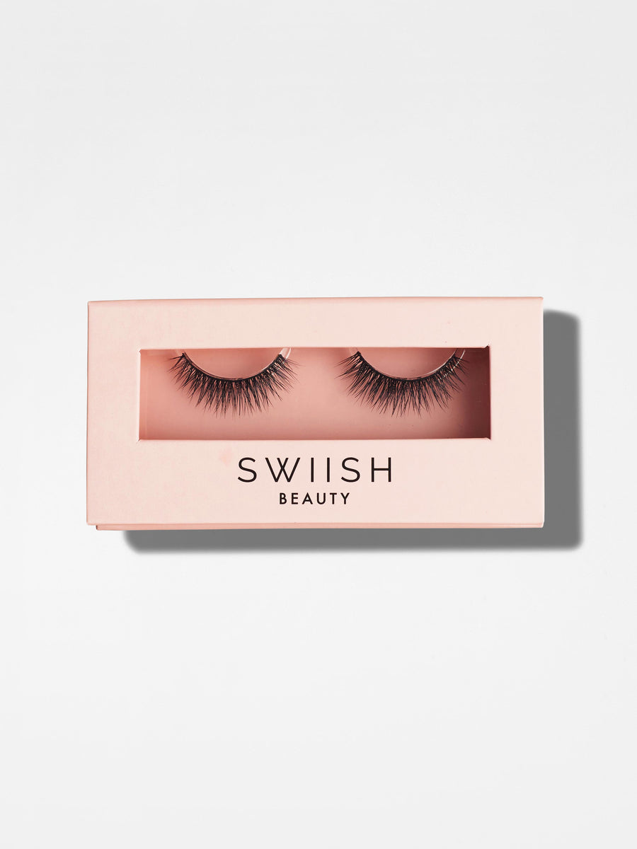 Flutter Natural Volume Lash